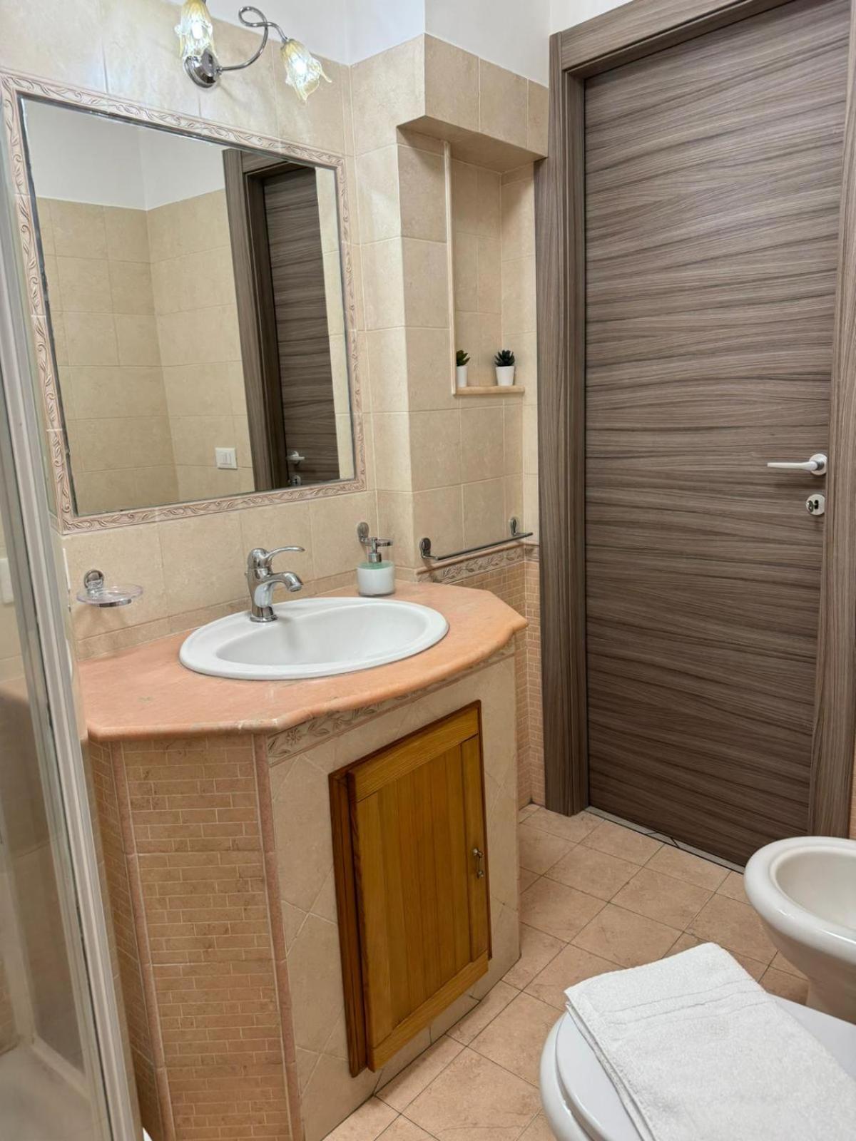 Appartamento La Casa Del Mulino Aeroporto di Catania Fontana Rossa Esterno foto