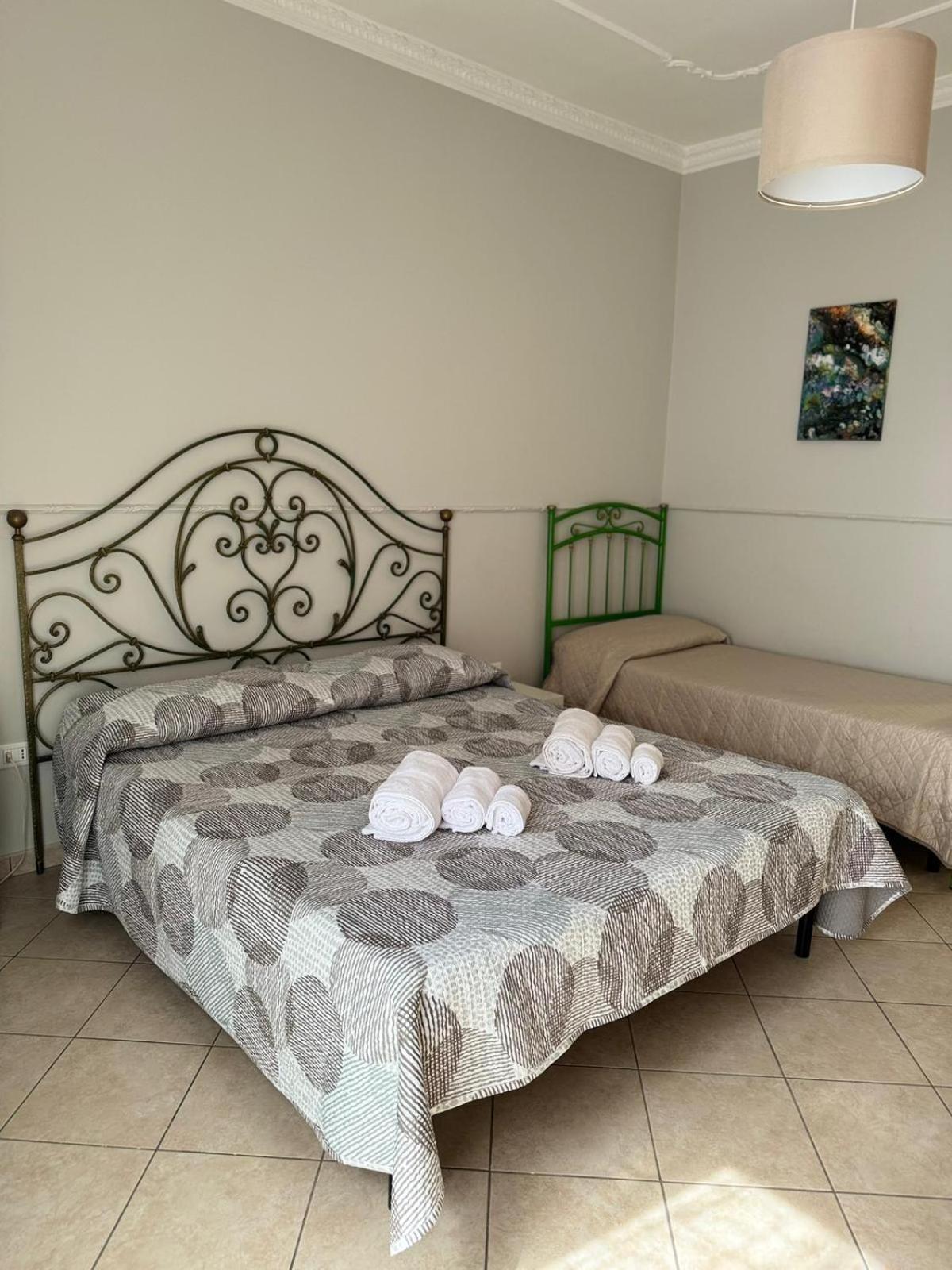 Appartamento La Casa Del Mulino Aeroporto di Catania Fontana Rossa Esterno foto
