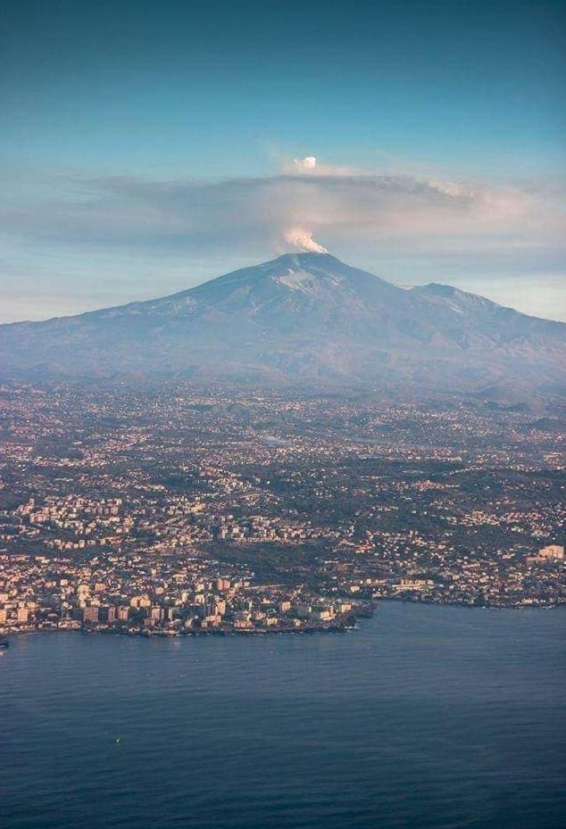 Appartamento La Casa Del Mulino Aeroporto di Catania Fontana Rossa Esterno foto