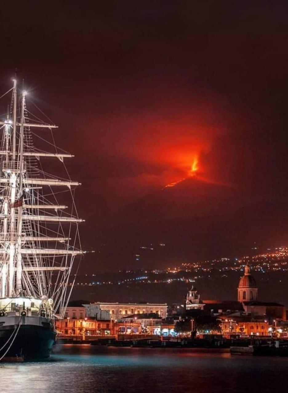 Appartamento La Casa Del Mulino Aeroporto di Catania Fontana Rossa Esterno foto