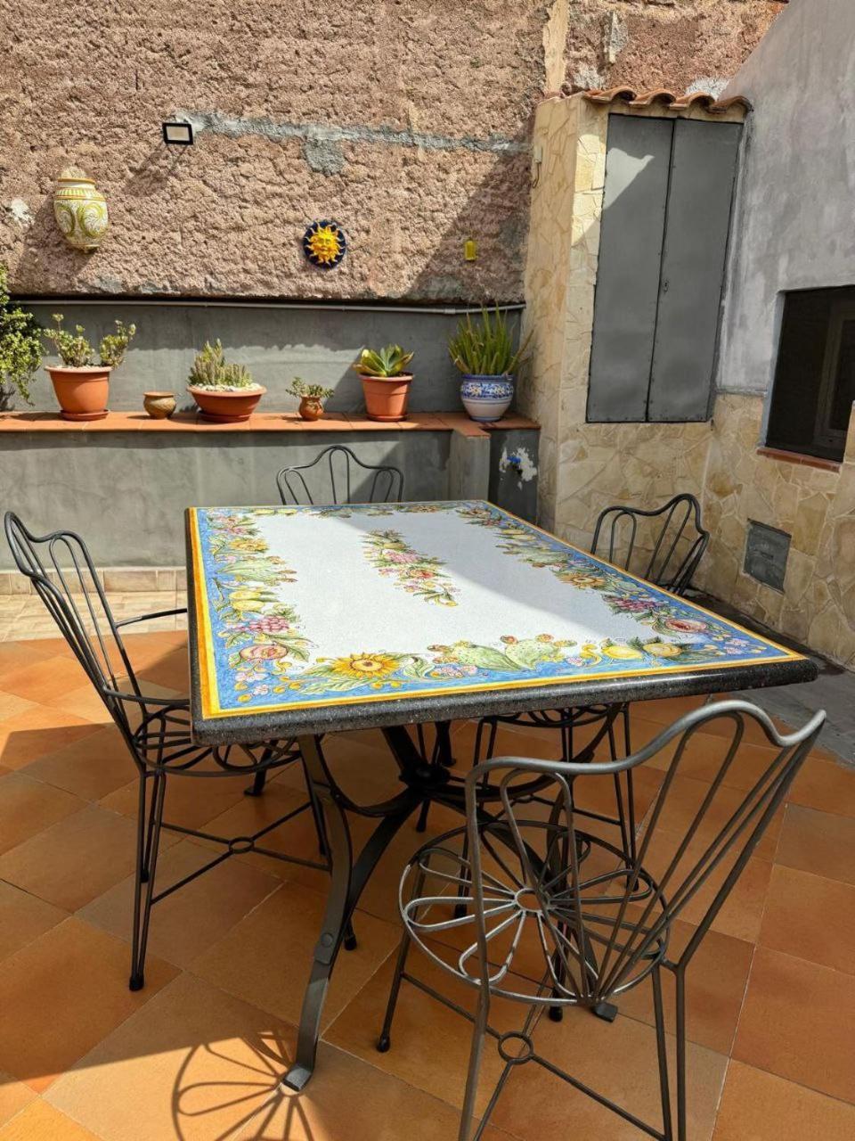 Appartamento La Casa Del Mulino Aeroporto di Catania Fontana Rossa Esterno foto